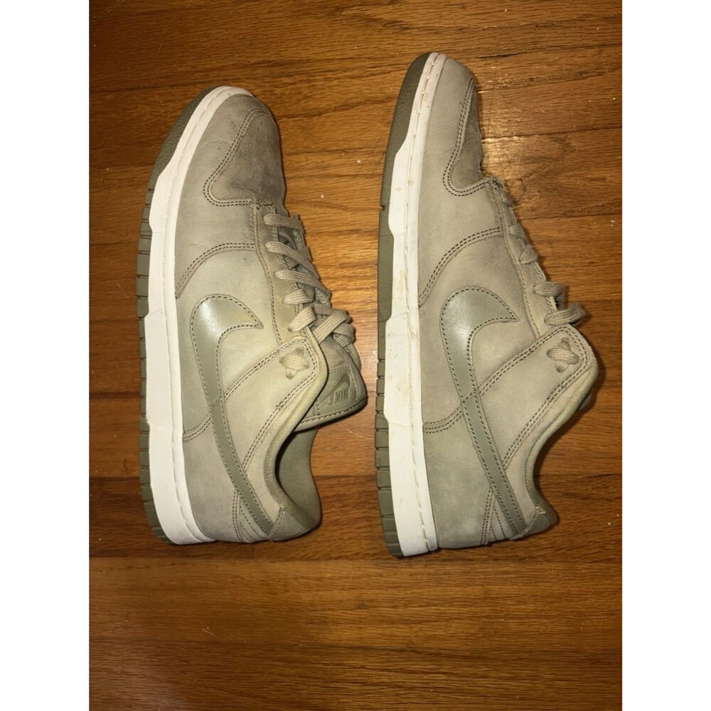 Nike Dunk Low Green Size 10 WomenS - Picture 7 of 7